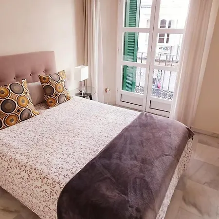 Fan Flat Carreteria Apartment